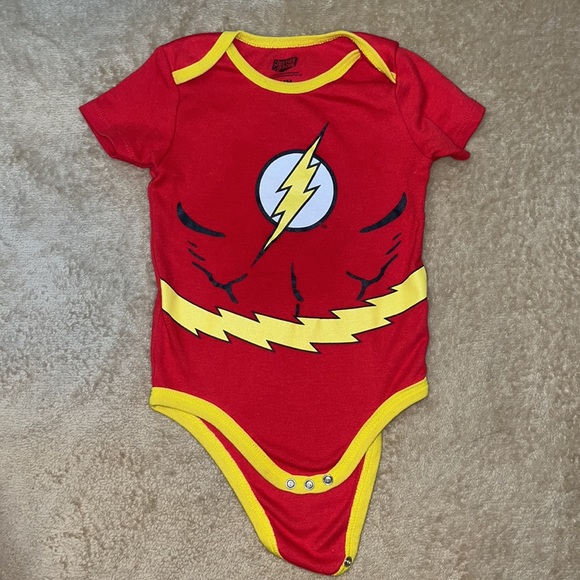 Superhero Baby Onesies🤍 - Picture 4 of 7